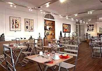 鲁汶中央剧院酒店 酒店